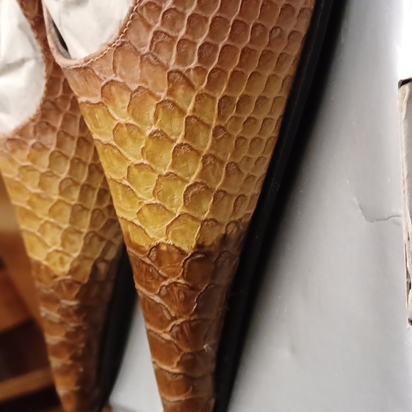 ALDO multi coloured reptile patterned heels - Picture 11 of 11